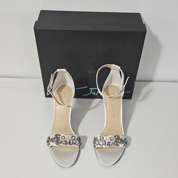 Betsey Johnson Devan Sandal Ivory Women's Size 7   104070 - Picture 2 of 6